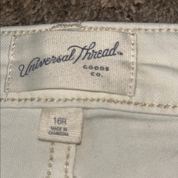 Universal Thread Cream Jeans - Picture 2 of 3